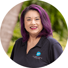 Renée Manning - Accountant